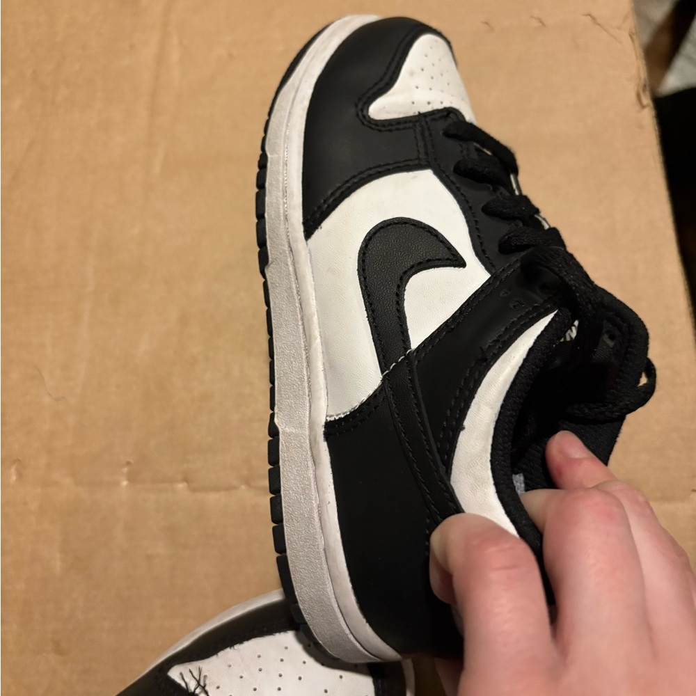 Little Kids Nike Dunks (Panda)